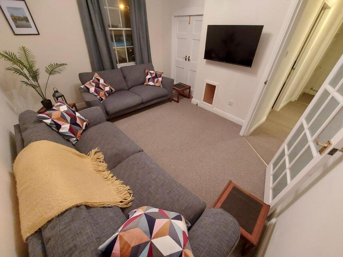 Villa Shrewsbury Georgian Town House - Hills Lane Extérieur photo